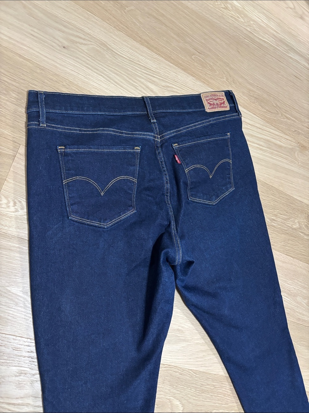 Levi’s® (33) 311 Shaping Skinny Jeans Dark Wash Mid Rise Stretch - Picture 12 of 15